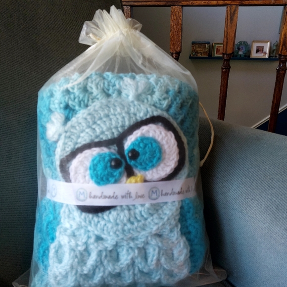 Hand Crochet Baby Blanket - Picture 4 of 4